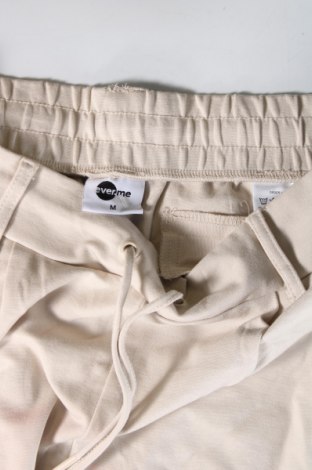 Damenhose, Größe M, Farbe Ecru, Preis 8,99 €