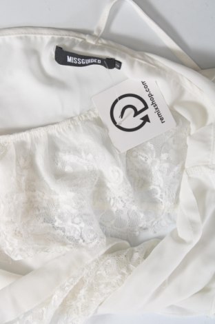 Γυναικείο τοπ Missguided, Μέγεθος XS, Χρώμα Λευκό, Τιμή 15,00 €