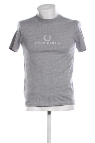 Tricou de bărbați Fred Perry, Mărime S, Culoare Gri, Preț 68,80 Lei