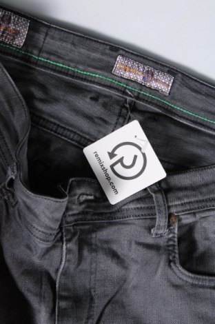 Herren Jeans, Größe L, Farbe Grau, Preis 15,99 €