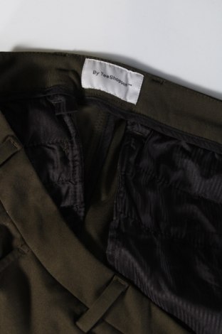 Herrenhose, Größe XL, Farbe Grün, Preis € 27,49