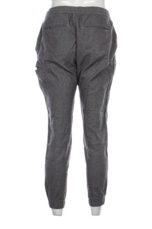 Herrenhose Pull&Bear, Größe L, Farbe Grau, Preis 27,49 €