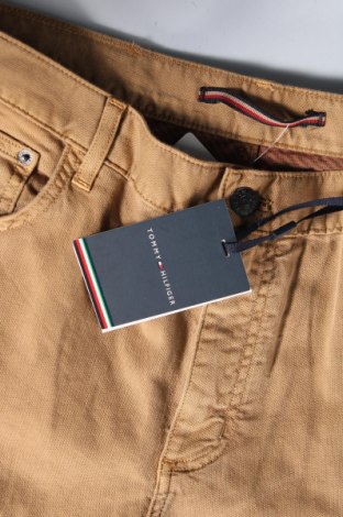 Pánske nohavice  Tommy Hilfiger, Veľkosť M, Farba Béžová, Cena  81,95 €