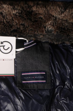 Мъжко яке Tommy Hilfiger, Размер M, Цвят Син, Цена 468,00 лв.