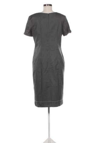 Kleid, Größe M, Farbe Grau, Preis 14,83 €