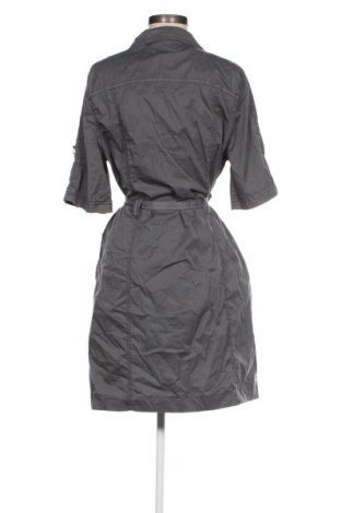 Kleid, Größe M, Farbe Grau, Preis 20,00 €