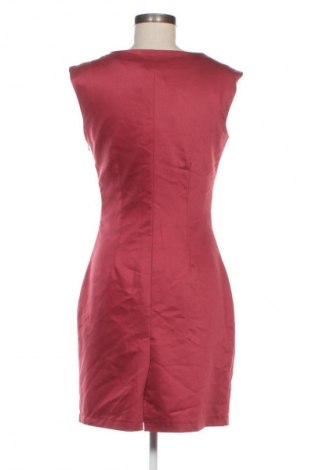 Sukienka Unbranded, Rozmiar M, Kolor Czerwony, Cena 106,00 zł