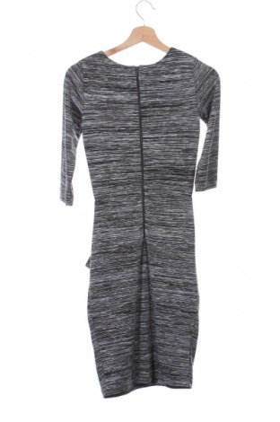 Kleid French Connection, Größe XS, Farbe Grau, Preis € 15,39