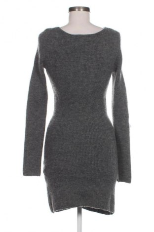 Sukienka H&M, Rozmiar S, Kolor Szary, Cena 57,99 zł