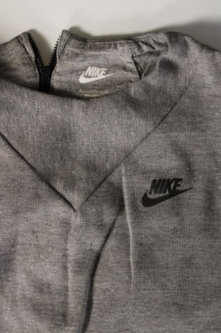 Šaty  Nike, Veľkosť S, Farba Sivá, Cena  31,95 €