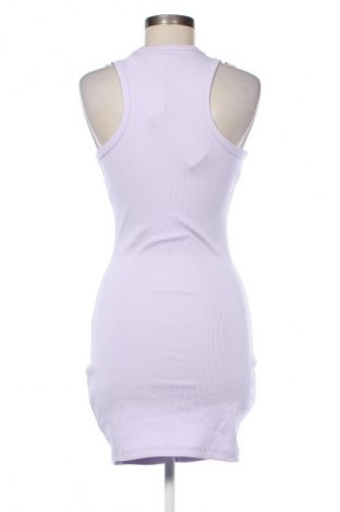 Kleid Tommy Jeans, Größe S, Farbe Lila, Preis € 117,99