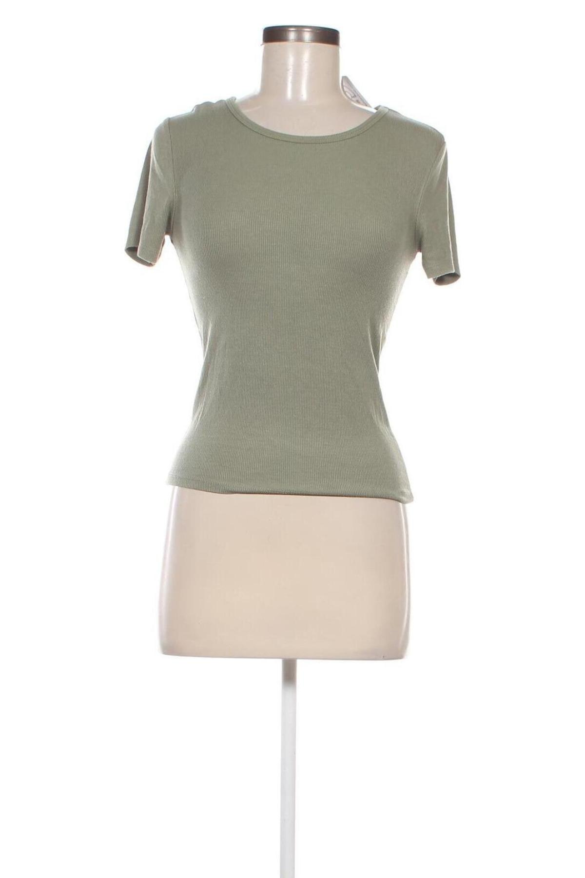 Damen Shirt Stradivarius, Größe M, Farbe Grün, Preis 7,99 €