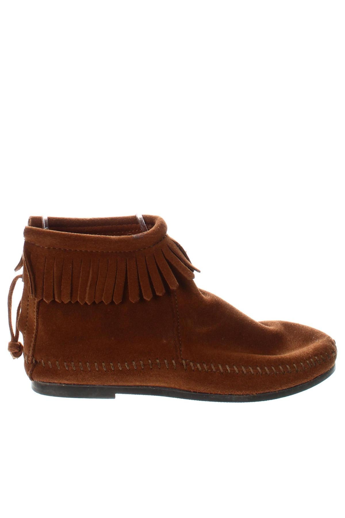 Botine de damă Minnetonka, Mărime 38, Culoare Maro, Preț 135,99 Lei