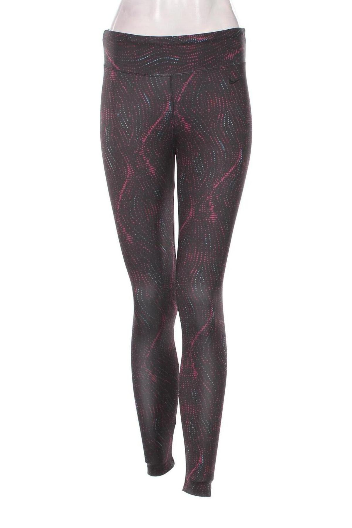 Női leggings Nike, Méret M, Szín Sokszínű, Ár 6 800 Ft