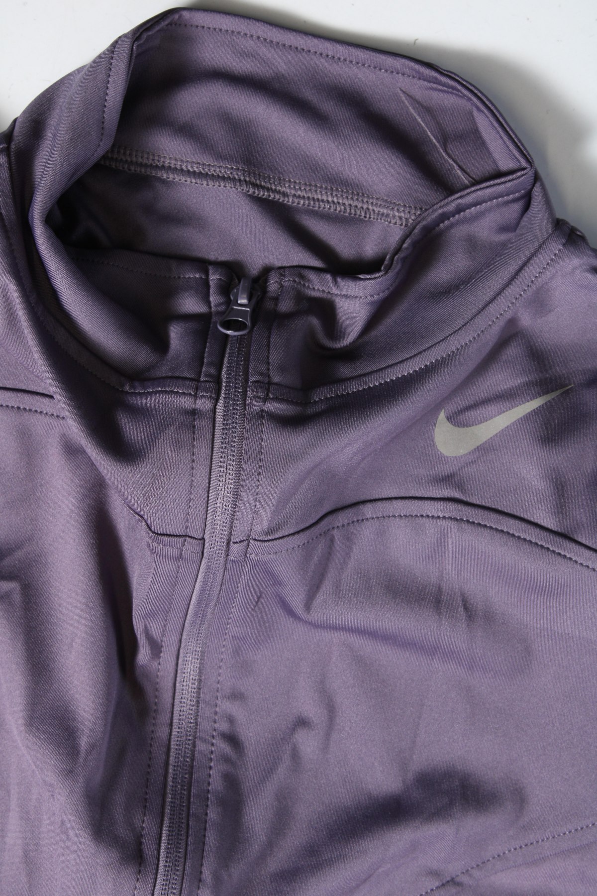 Γυναικεία αθλητική ζακέτα Nike, Μέγεθος S, Χρώμα Βιολετί, Τιμή 29,99 €