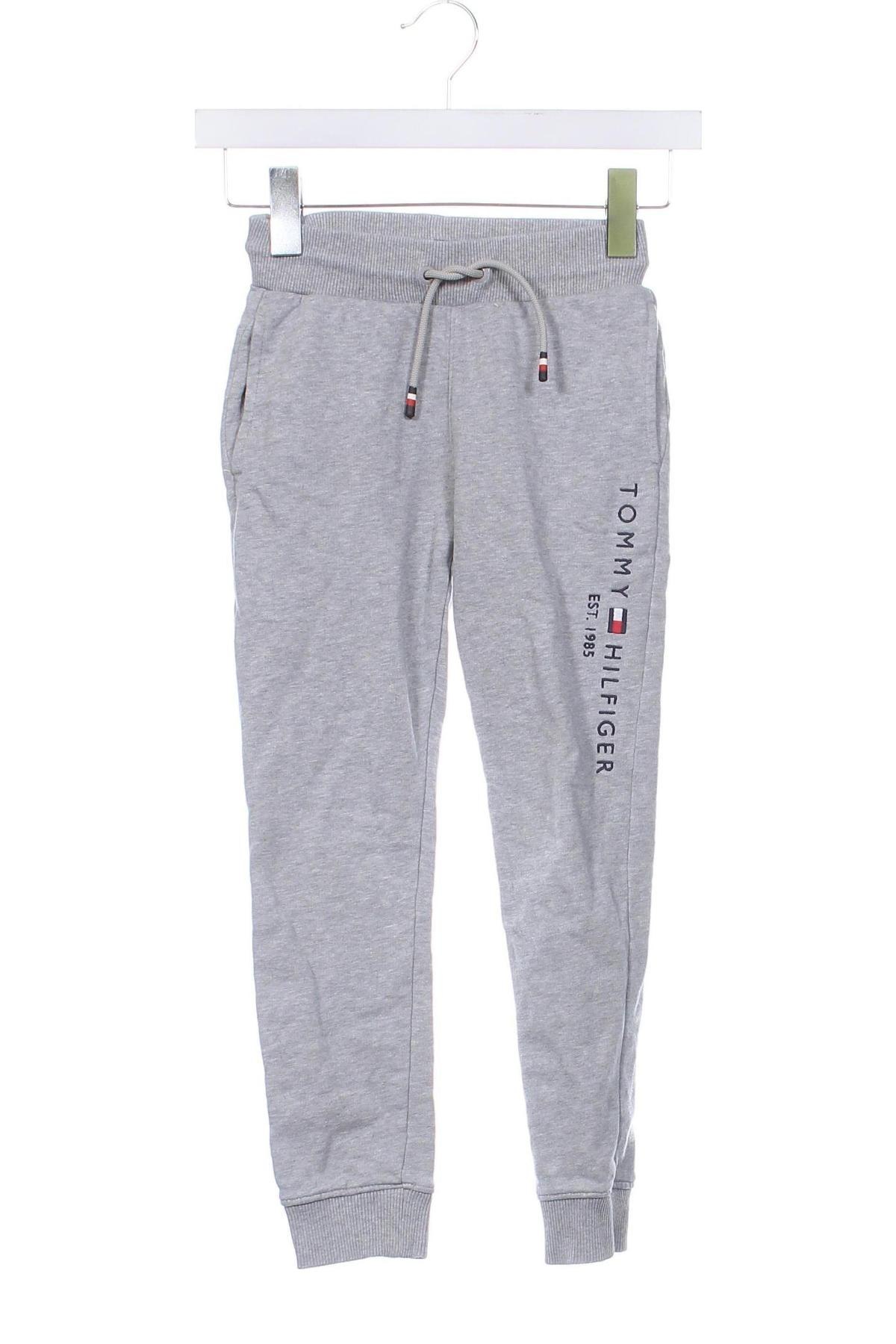 Kinder Sporthose Tommy Hilfiger, Größe 6-7y/ 122-128 cm, Farbe Grau, Preis 68,99 €