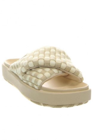 Pantofle Air Jordan Nike, Velikost 37, Barva Zlatistá, Cena  3 699,00 Kč