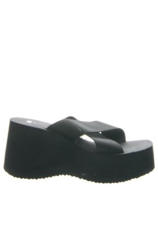 Pantofle H&M, Velikost 39, Barva Černá, Cena  897,00 Kč