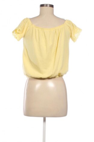 Damen Shirt Amisu, Größe M, Farbe Gelb, Preis € 10,00