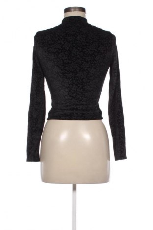 Női blúz Bershka, Méret M, Szín Fekete, Ár 4 042 Ft
