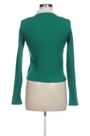 Damen Shirt Bershka, Größe L, Farbe Grün, Preis € 10,00