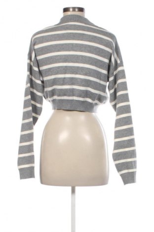 Дамска блуза Bershka, Размер S, Цвят Многоцветен, Цена 5,62 €