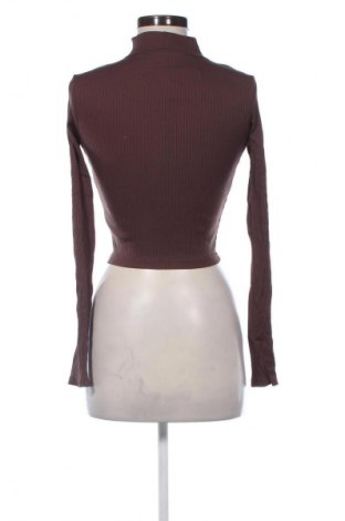 Dámská halenka Bershka, Velikost S, Barva Hnědá, Cena  79,00 Kč
