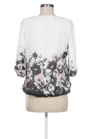 Dámska blúza F&F, Veľkosť M, Farba Viacfarebná, Cena  9,70 €