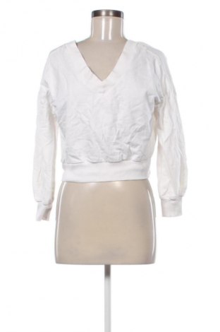 Дамска блуза Gina Tricot, Размер S, Цвят Бял, Цена 10,73 €