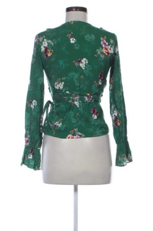 Damen Shirt H&M, Größe XS, Farbe Mehrfarbig, Preis 9,70 €