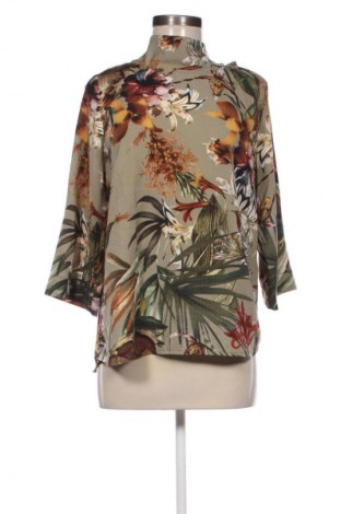 Damen Shirt In Front, Größe M, Farbe Mehrfarbig, Preis € 17,00