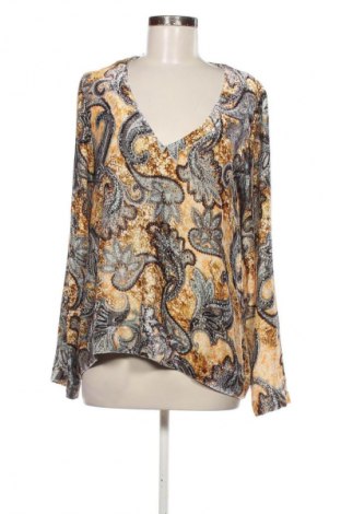 Γυναικεία μπλούζα Joyce & Girls, Μέγεθος S, Χρώμα Πολύχρωμο, Τιμή 55,24 €