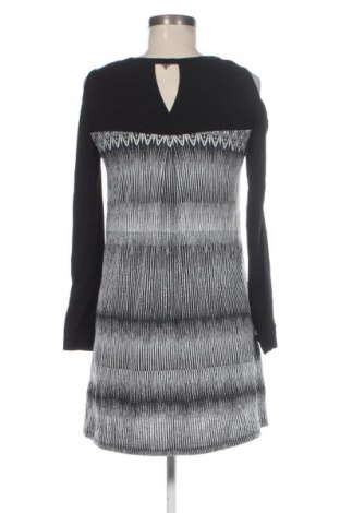 Дамска блуза La Mode Est A Vous, Размер M, Цвят Многоцветен, Цена 5,11 €