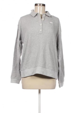 Dámská halenka New Balance, Velikost S, Barva Šedá, Cena  1 649,00 Kč