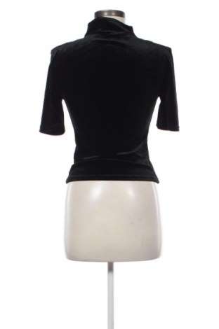 Дамска блуза Noisy May, Размер S, Цвят Черен, Цена 5,11 €