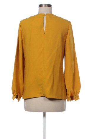 Damen Shirt Poema, Größe M, Farbe Gelb, Preis 17,46 €