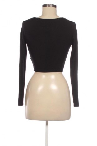 Дамска блуза Pull&Bear, Размер M, Цвят Черен, Цена 10,00 €