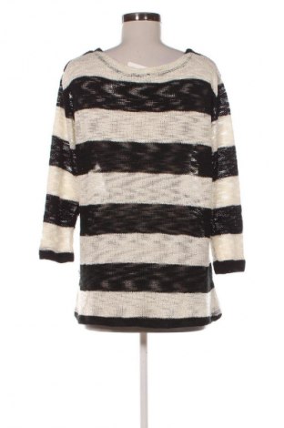 Dámská halenka Pull&Bear, Velikost L, Barva Vícebarevné, Cena  159,00 Kč