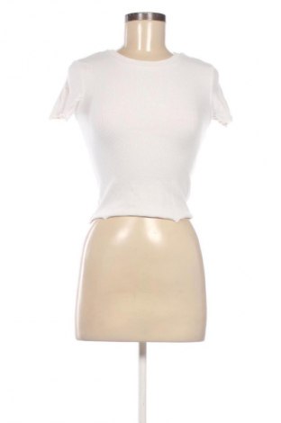 Damen Shirt Reserved, Größe S, Farbe Weiß, Preis 12,00 €