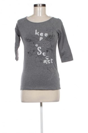 Dámská halenka Reserved, Velikost M, Barva Šedá, Cena  275,00 Kč