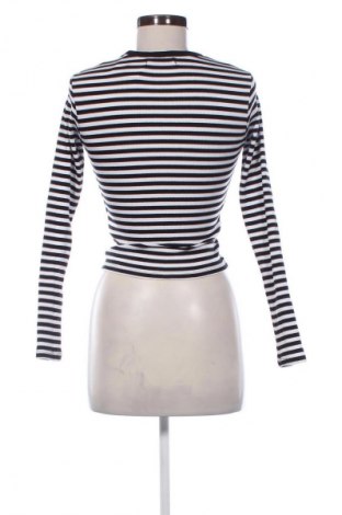 Дамска блуза Sinsay, Размер XS, Цвят Многоцветен, Цена 12,00 €