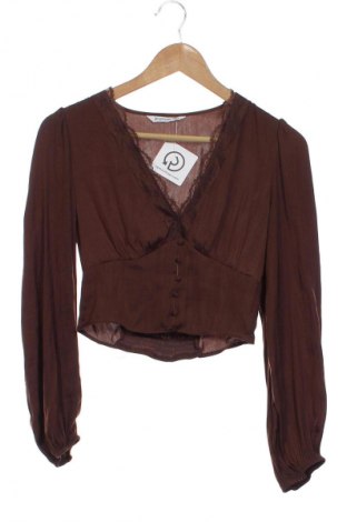 Дамска блуза Stradivarius, Размер S, Цвят Кафяв, Цена 9,71 €