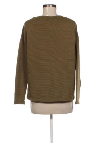 Damen Shirt Stradivarius, Größe M, Farbe Grün, Preis € 6,99