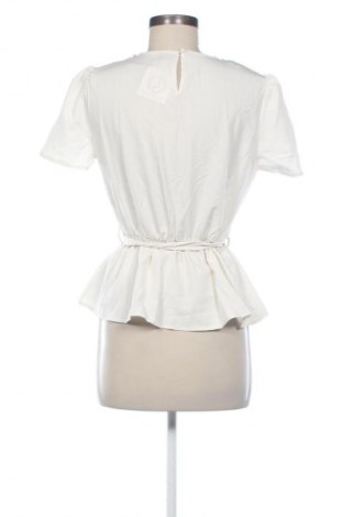 Γυναικεία μπλούζα Unbranded, Μέγεθος M, Χρώμα Εκρού, Τιμή 12,00 €