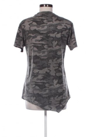 Дамска блуза Unbranded, Размер M, Цвят Многоцветен, Цена 12,00 €