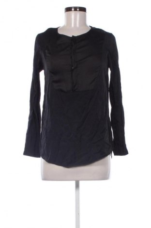 Дамска блуза Unbranded, Размер M, Цвят Черен, Цена 12,00 €