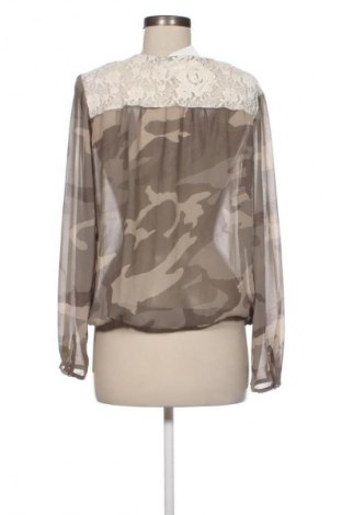 Дамска блуза Unbranded, Размер M, Цвят Многоцветен, Цена 9,71 €