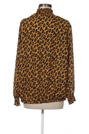 Дамска блуза Unbranded, Размер M, Цвят Многоцветен, Цена 5,11 €