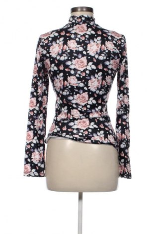 Γυναικεία μπλούζα VILA, Μέγεθος XS, Χρώμα Πολύχρωμο, Τιμή 28,99 €