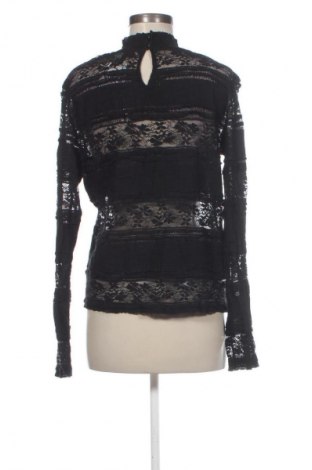 Дамска блуза Vero Moda, Размер L, Цвят Черен, Цена 4,60 €